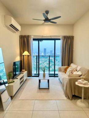 Creamy KL View - Majestic Maxim near UCSI, KL, MRT #康乐夜市